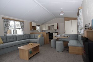 บ้านเคลื่อนที่ | บริเวณนั่งเล่น