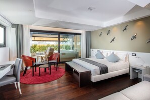 Suite Luxe, bain à remous, niveau Exécutif