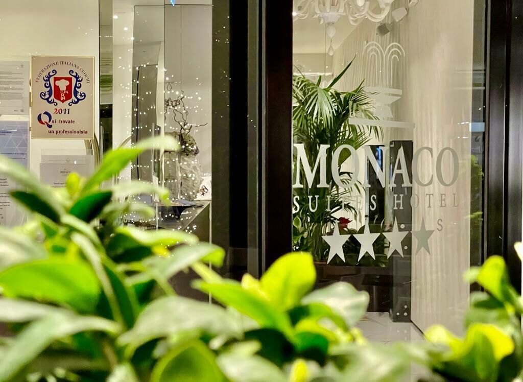 Foto - Monaco Suites Hotel