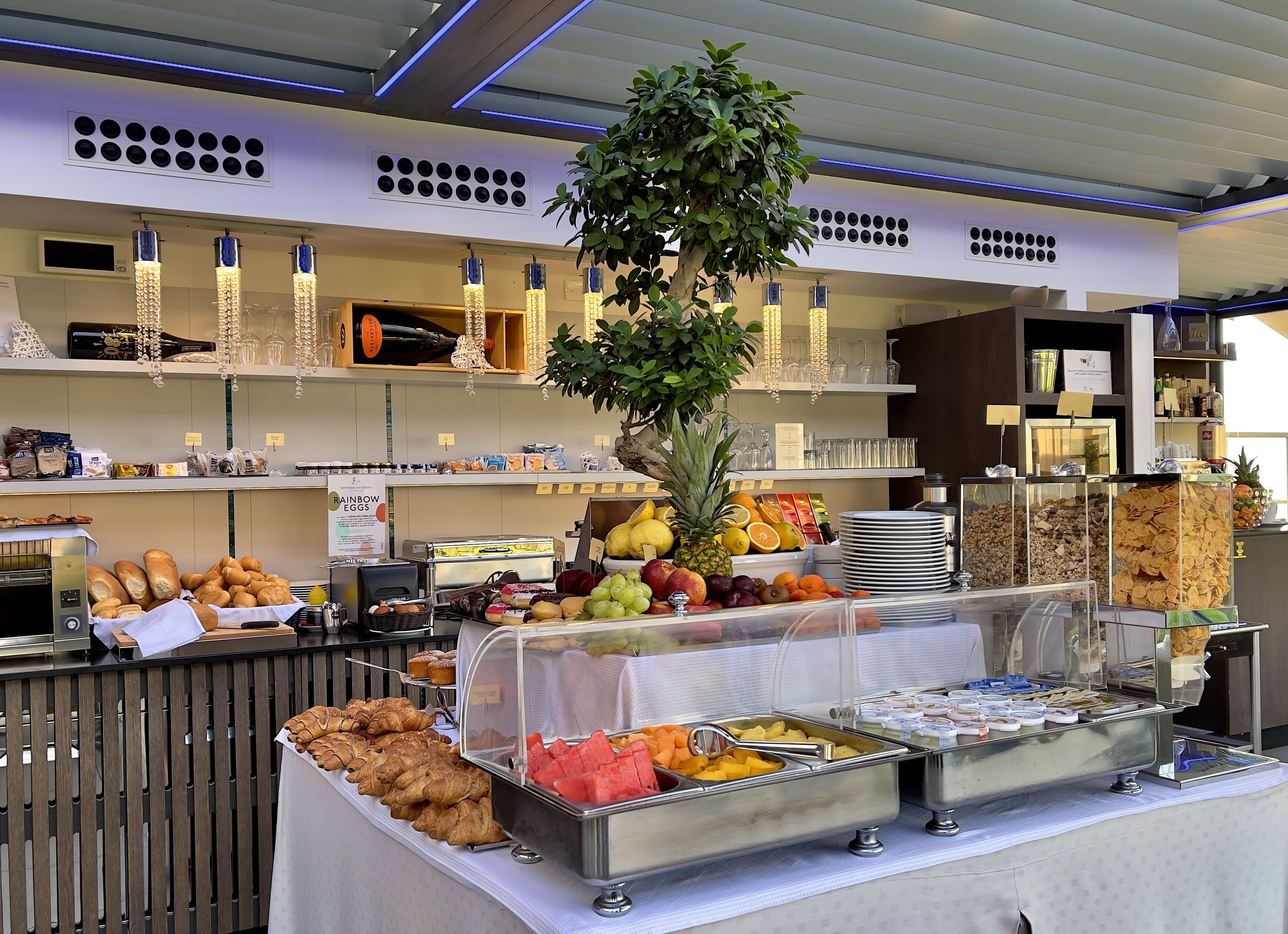 Foto - Monaco Suites Hotel