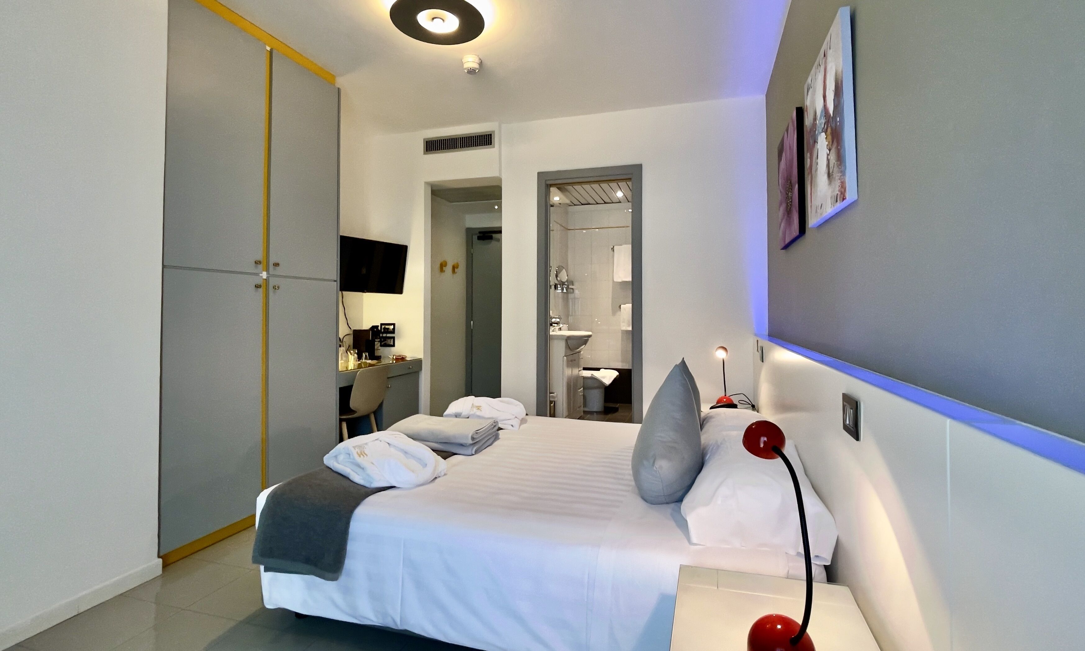 Foto - Monaco Suites Hotel