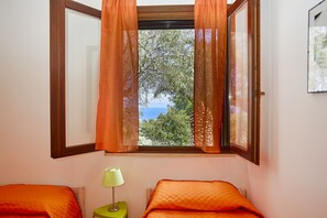 Villa, 2 Bedrooms | 2 bedrooms, individually decorated, individually furnished - Villa Del Drago (Castellammare del Golfo)