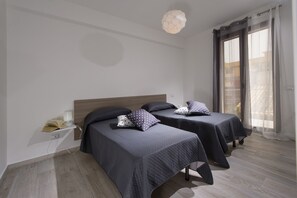 Apartamento, 3 quartos | 3 quartos, individualmente decorados, individualmente mobiliados