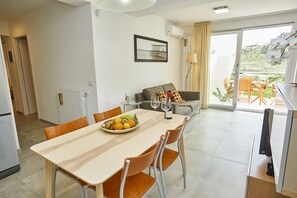 Villa, 2 slaapkamers | Kameruitzicht
