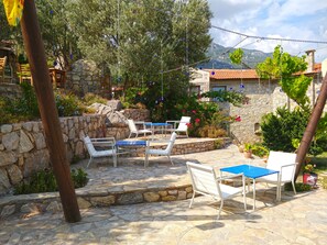Lobby sitting area - Zephyros Hotel (Datça)