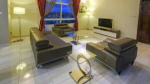 Living area - Moyo Close Apartments (Kampala)