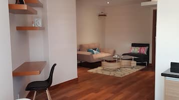 Apartment, 2 Bedrooms | Living area | Smart TV
