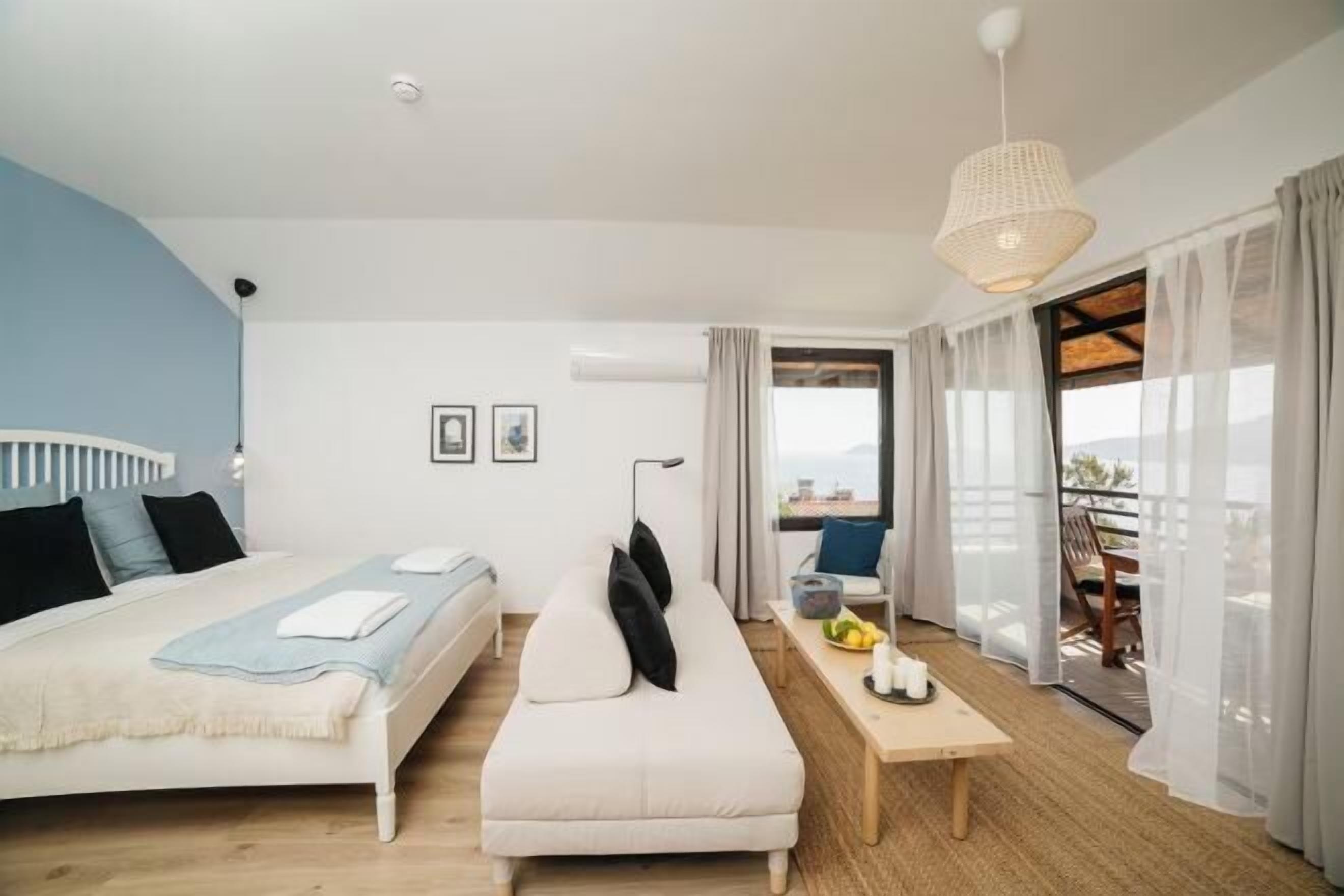 Literie de qualité supérieure, coffres-forts dans les chambres