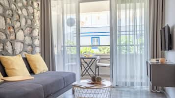 Superior-Suite, Meerblick, Eckzimmer | 2 Schlafzimmer, hochwertige Bettwaren, Zimmersafe, individuell dekoriert