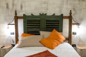 Doppelzimmer (Cartazucchero) | Bügeleisen/Bügelbrett, Babybetten, kostenloses WLAN
