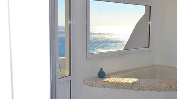 Chambres insonorisées, Wi-Fi gratuit, draps fournis