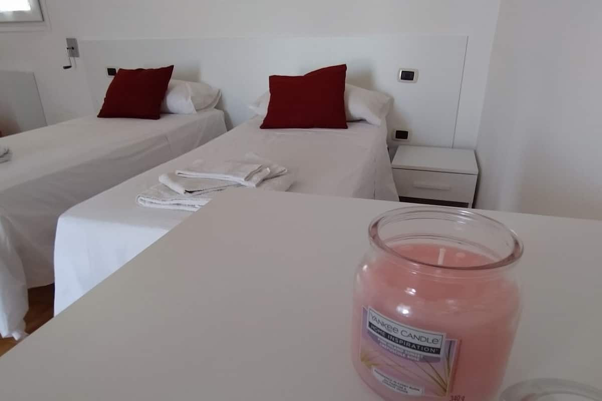 Triple Room | 2 bedrooms