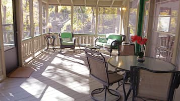 Family Chalet, 3 Bedrooms (C40) | Balcony