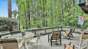 Family Chalet, 3 Bedrooms | Terrace/patio