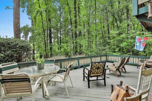 Family Chalet, 3 Bedrooms | Terrace/patio
