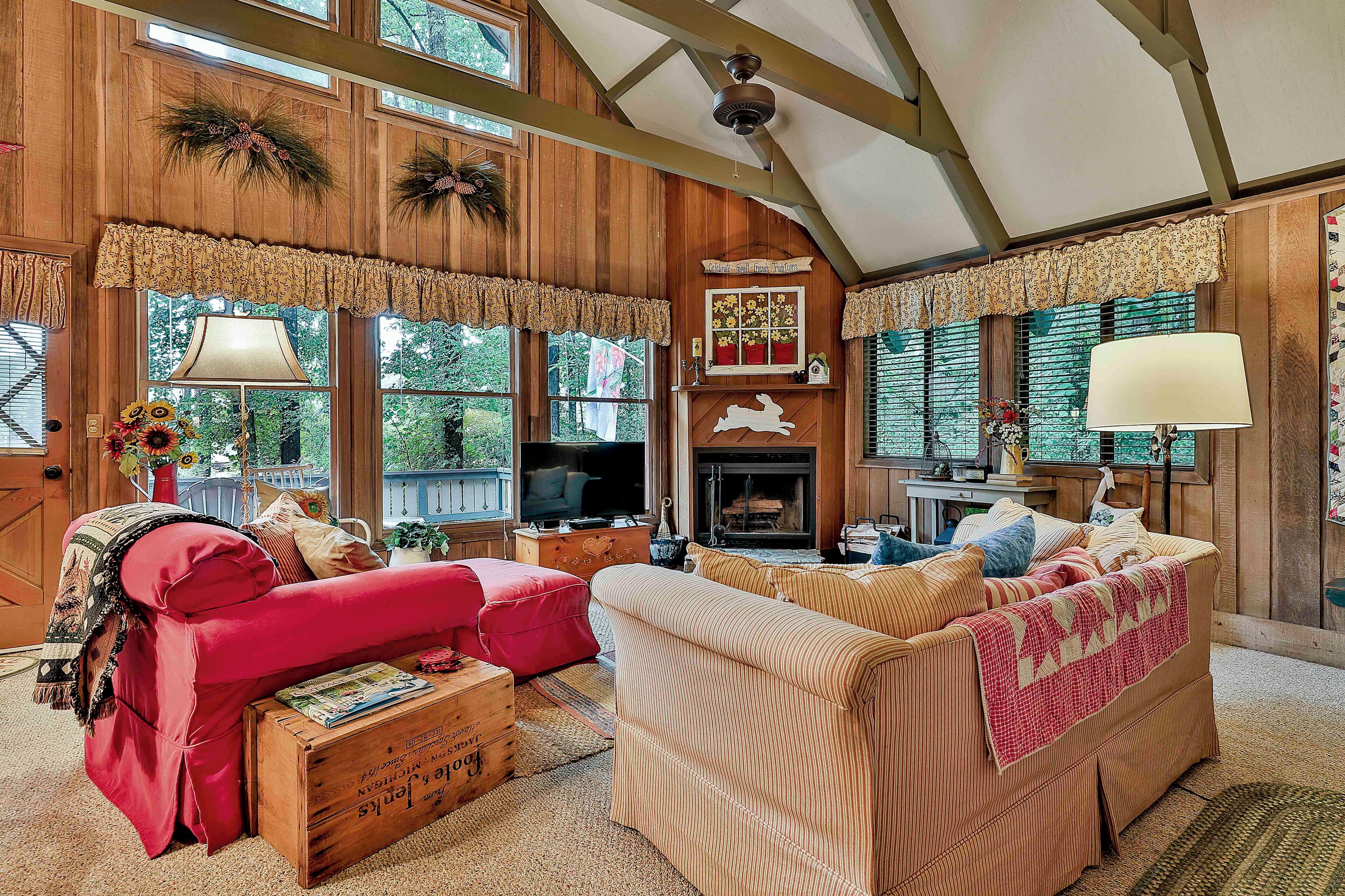 Family Chalet, 3 Bedrooms | Living area | Flat-screen TV, fireplace, ping pong