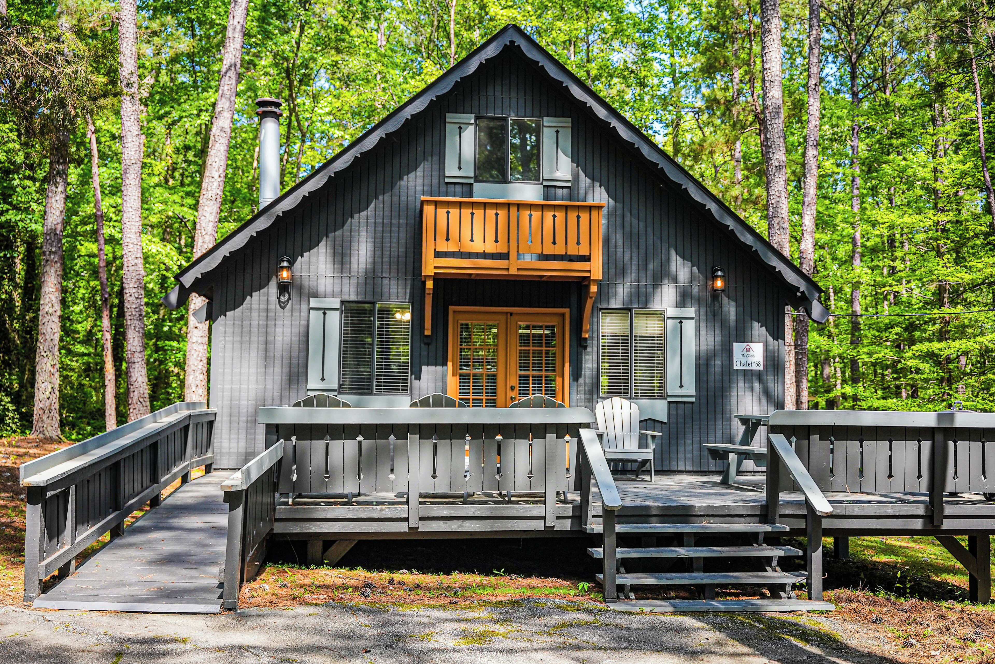 Family Chalet, 3 Bedrooms (C68) | Individually decorated, individually furnished, iron/ironing board