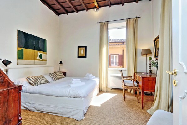 Apartment (1 Bedroom) - Trevi Stylish Apartment (Rome)
