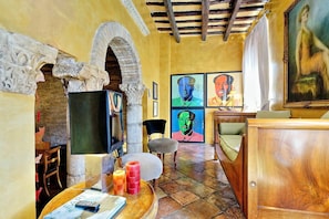 Chi tiết nội thất