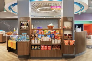 Snack bar