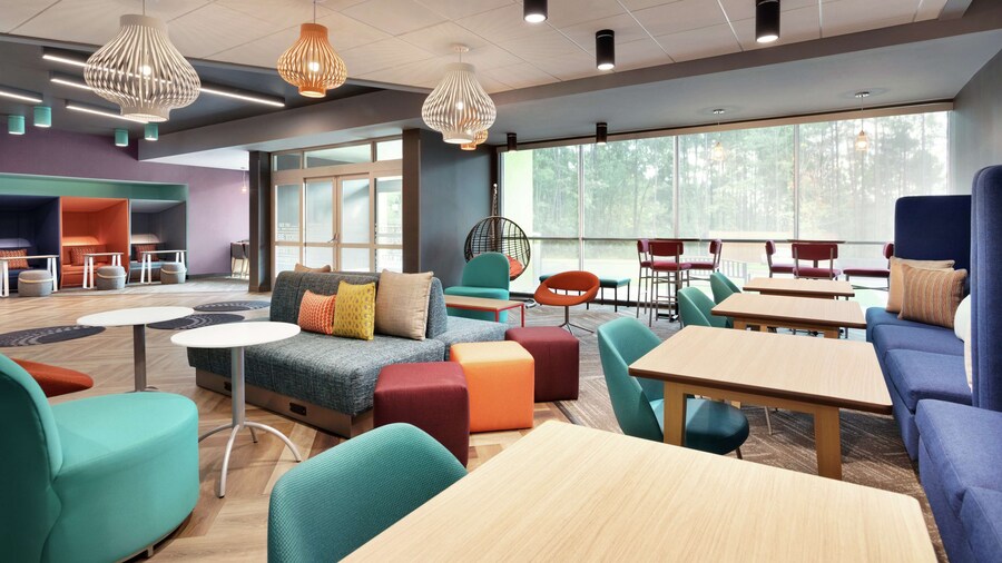 Tru by Hilton Harbison Columbia