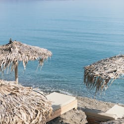 Private beach, sun-loungers, beach umbrellas, beach towels