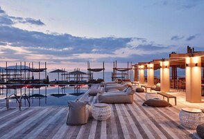 2 restaurants, Mediterranean cuisine