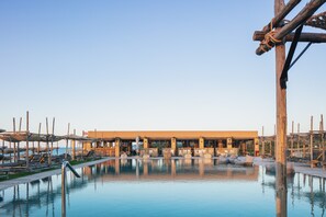 Indoor pool, outdoor pool, pool umbrellas, pool loungers - La Mer Resort & Spa Crete (Apokoronas)