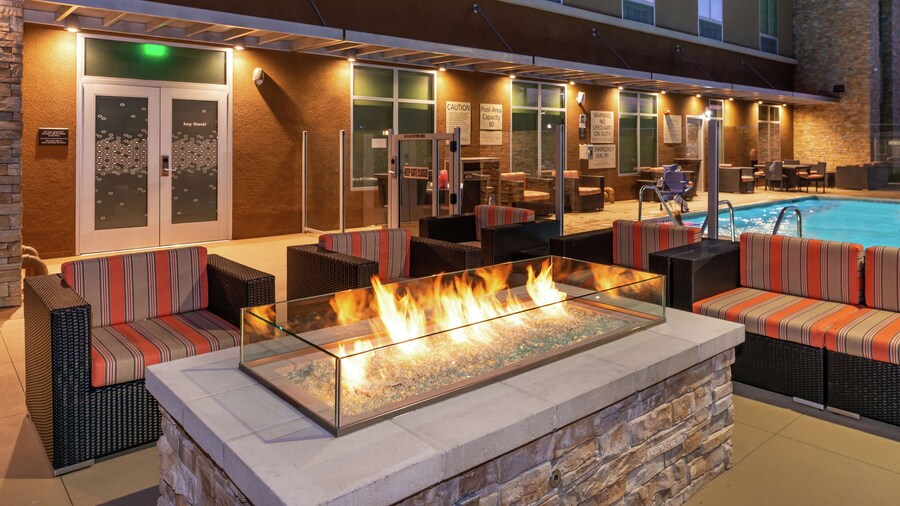 Hampton Inn & Suites Buena Park