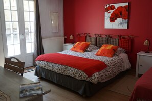 1 bedroom, premium bedding, individually decorated - La Cotiniere en Anjou (Gennes-Val-de-Loire)