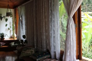 Televisión de pantalla plana, chimenea