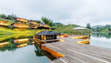 Dock