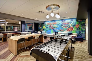 Lobby - Tru by Hilton Pigeon Forge, TN (Pigeon Forge)