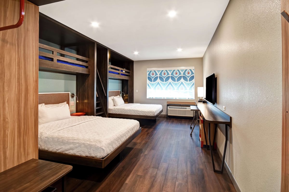 room, accessible, bathtub | in-room safe, desk, blackout curtains, iron/ironing board