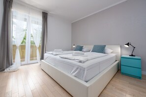 3 bedrooms, iron/ironing board, free WiFi, bed sheets - Great Villa Field Hills with sauna and jacuzzi (Poljica-Brig)