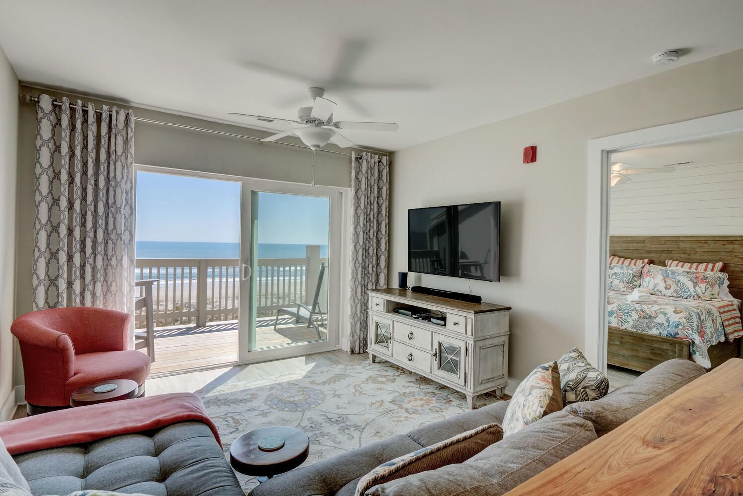 NEW CONSTRUCTION-Pool-Expansive Top Floor Luxury Oceanfront Condo-KeylessCheckin