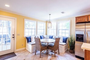 Dining - 215 Jacana - Carolina Cottage (Hilton Head Island)