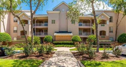 We're just waiting for you! Waves, Sand and Fun in the Sun