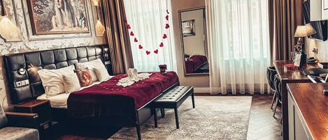 1 habitación, ropa de cama de alta calidad, cubrecamas y minibar