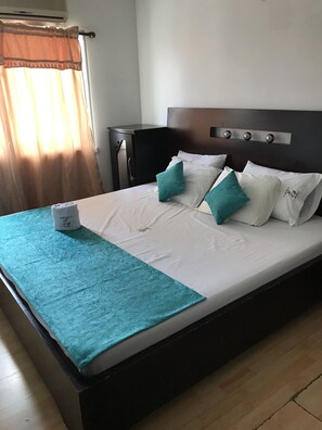 Basic Double Room, 1 Bedroom, Private Bathroom (Air conditioner)
