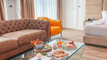 Deluxe Suite, Sea View