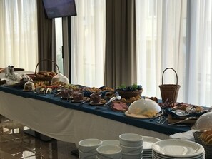 Petit déjeuner continental compris tous les jours