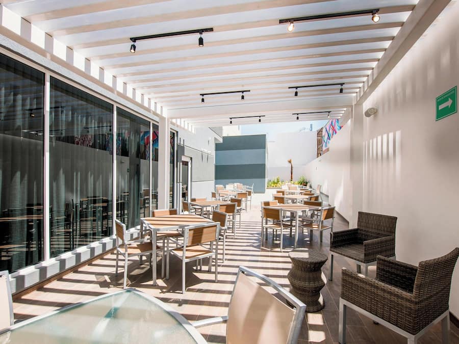 Desayuno continental incluido todos los días