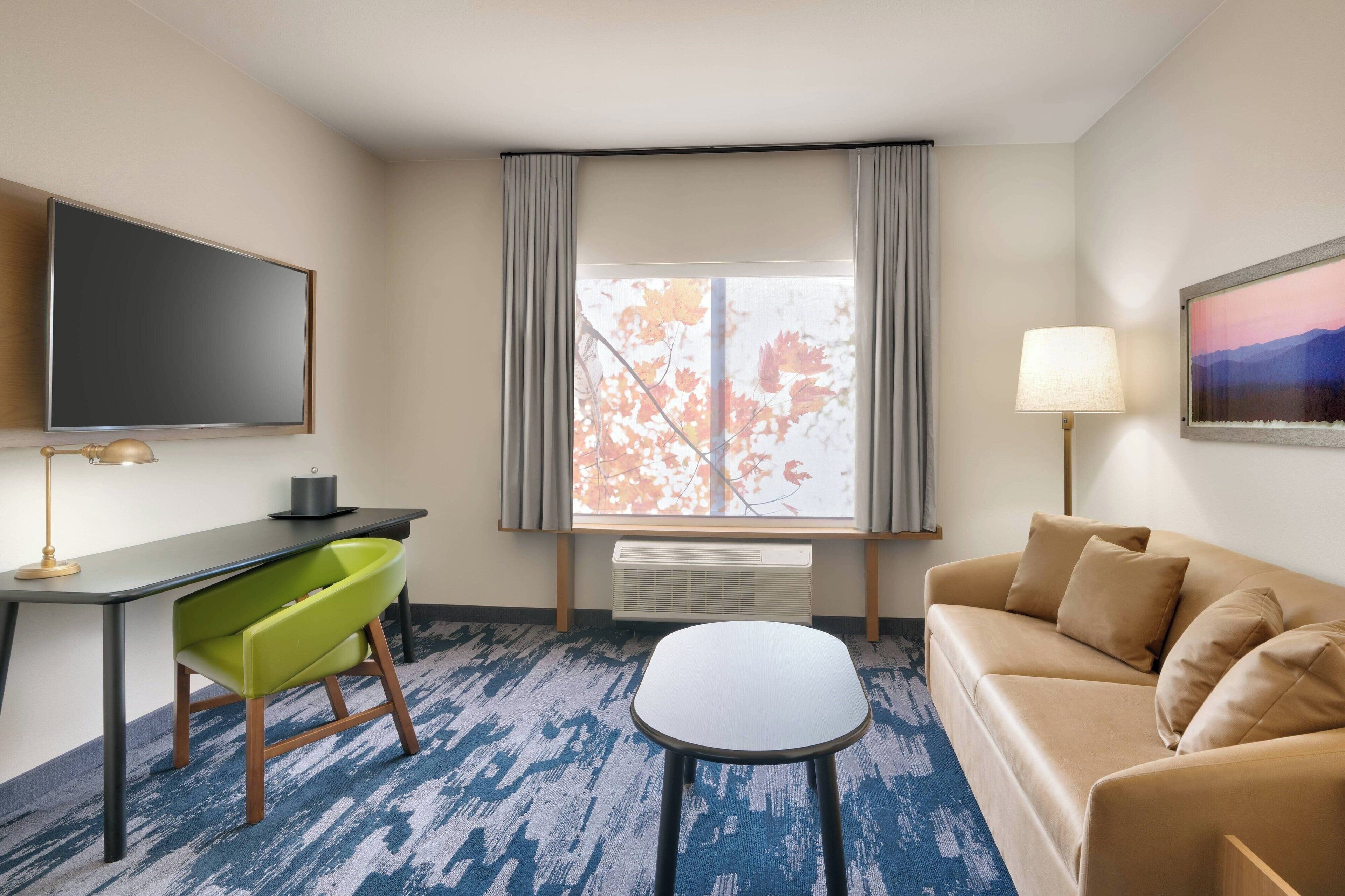 suite, 1 king bed | living area | led tv, netflix