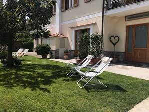 Terrace/patio - La Casa di Nonna Elvira: Eros suite (Massa Lubrense)