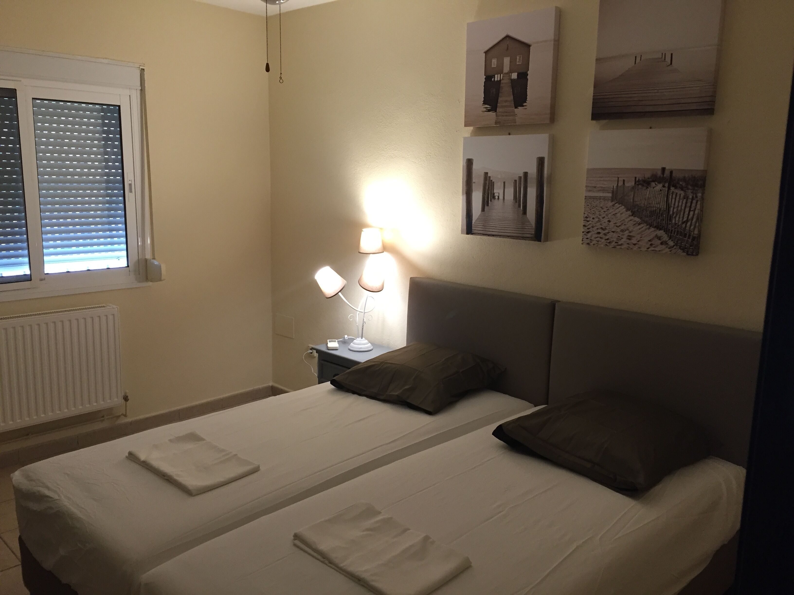 5 多间卧室、熨斗/熨衣板、免费 WiFi、床单