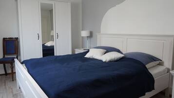 7 bedrooms, free WiFi