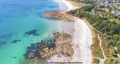 *** FÜSSE IM WASSER ***<br>Komfortable Wohnung mitMeerblick<br>Zugang zum Strand