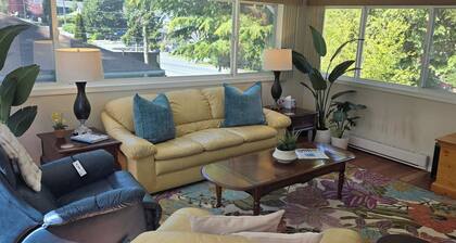 The Suite Spot is a lovely two bedroom suite in a quiet neighborhood