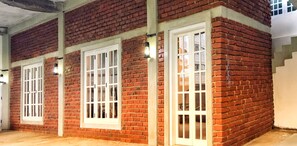 واجهة المنشأة